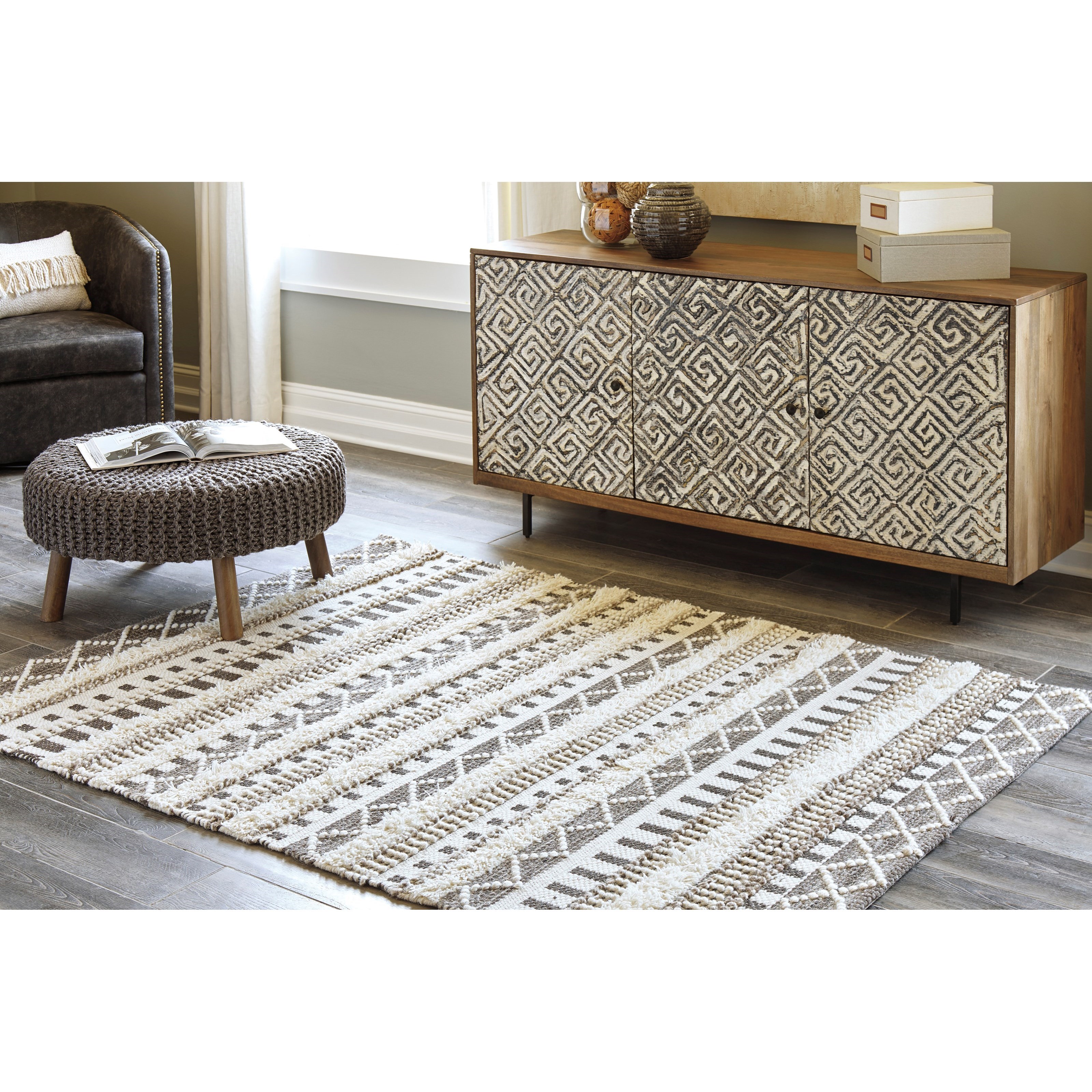 Signature Design by Ashley Contemporary Area Rugs R404442 Karalee Ivory